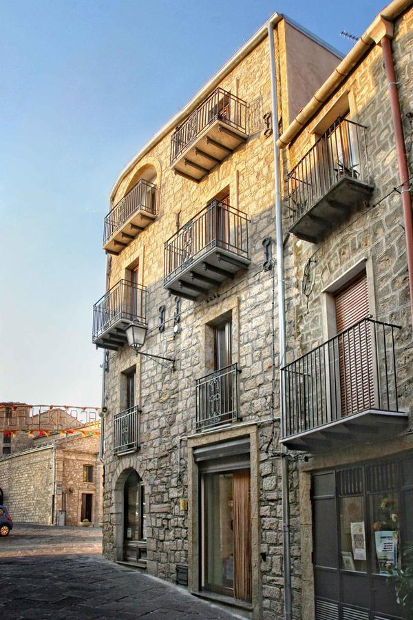 B&B Del Corso Gangi Exteriör bild