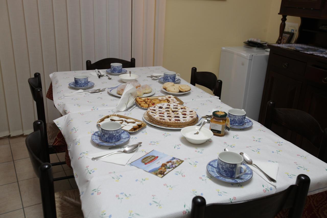 B&B Del Corso Gangi Exteriör bild